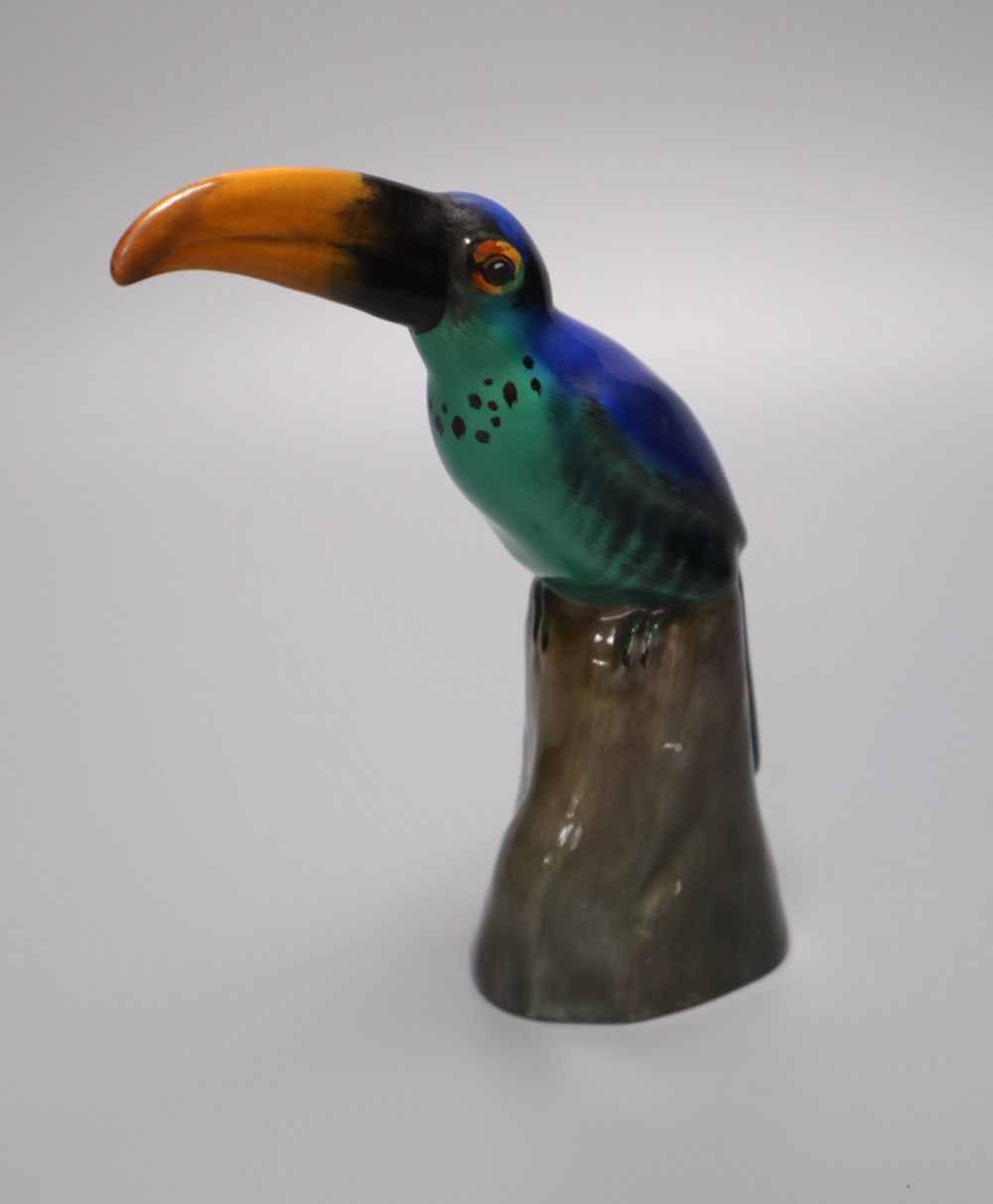 A rare Royal Doulton toucan HN158, with Doulton paper label underside, 18cm